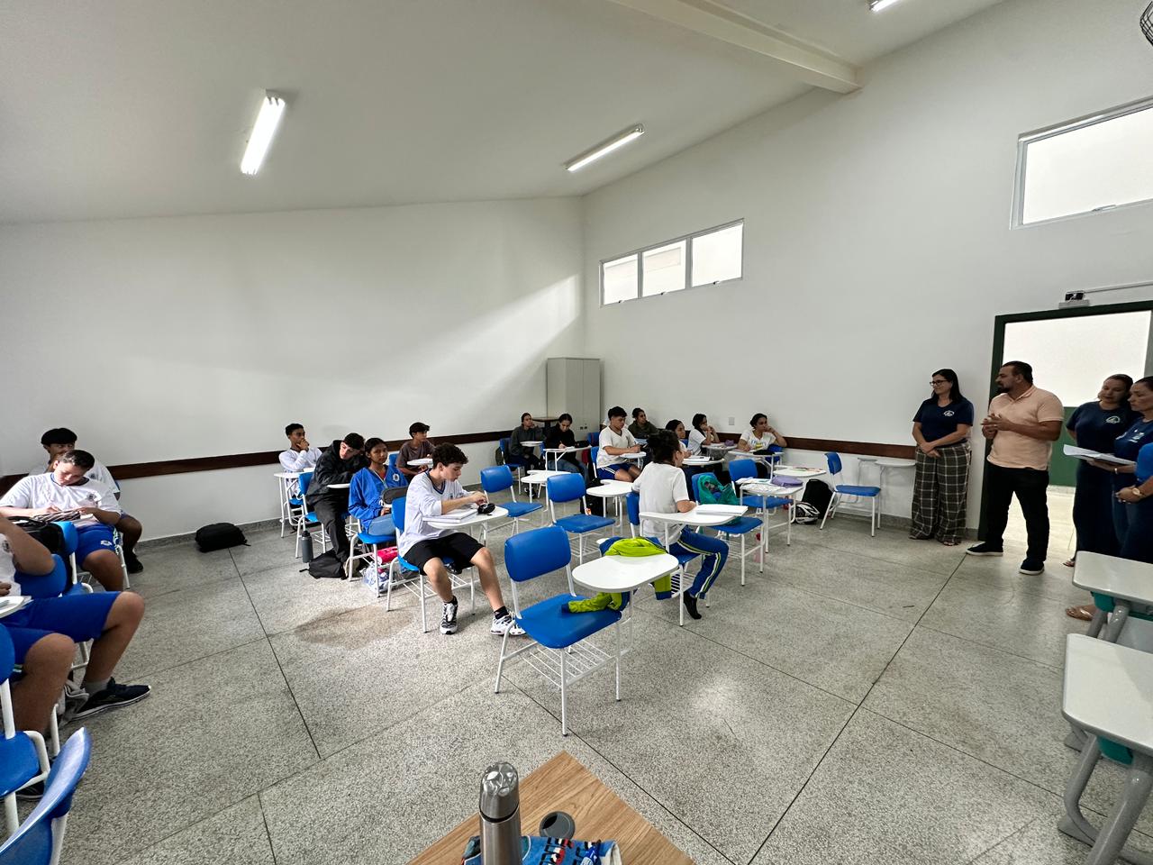 Ilhabela inicia aulas do Ensino Médio Cívico-Municipal