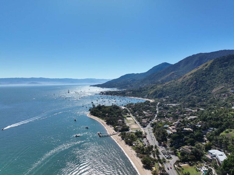 Ilhabela registra alta ocupação hoteleira e projeta forte movimento para o feriado de Páscoa (2) copiar
