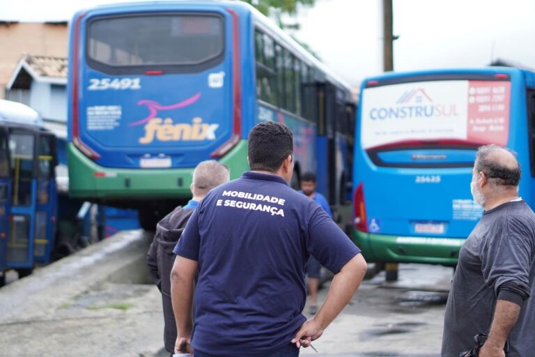 Prefeitura de Ilhabela realiza fiscalização na empresa responsável pelo transporte coletivo (2)_Easy-Resize.com copiar