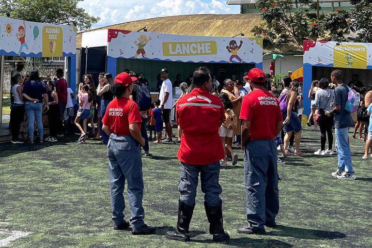 Ilhabela abre credenciamento de bombeiros civis para atuação em eventos culturais copiar