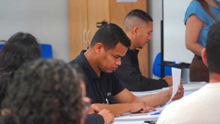 Servidores municipais de Ilhabela concluem curso “Conexão Liderança”, promovido pelo Sebrae.jpg b