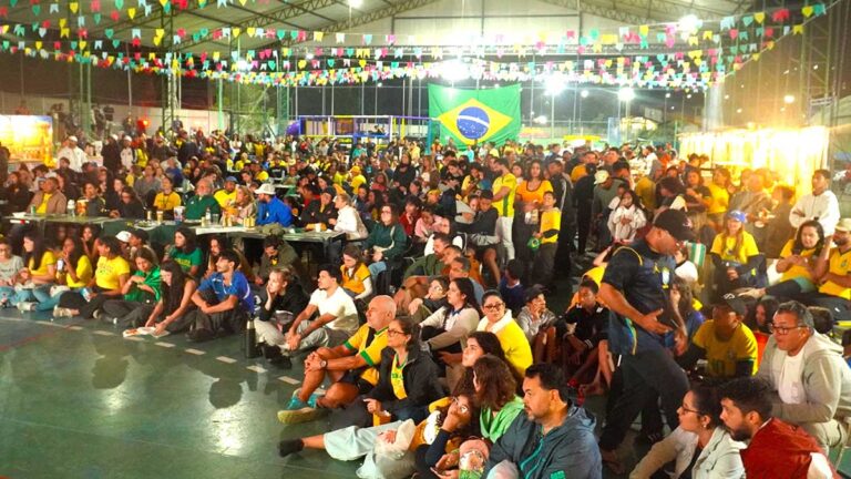 Arraiá da Copa reúne cerca de 3 mil pessoas e movimenta o Complexo do Galera durante a Copa do Mundo (5) B
