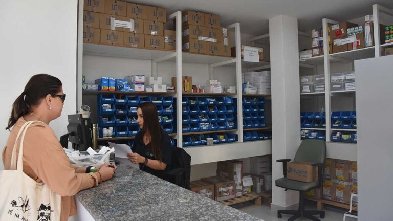 Nossa Farmácia 2 do Hospital Municipal Mário Covas Júnior inicia atendimento em novo espaço b