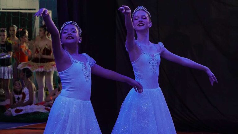 4º Ilha Dance Festival reúne mais de 250 bailarinos e dançarinos em Ilhabela b