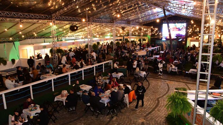 Ilhabela recebe a 31ª edição do Festival do Camarão com sabores que vão do caiçara ao contemporâneo b
