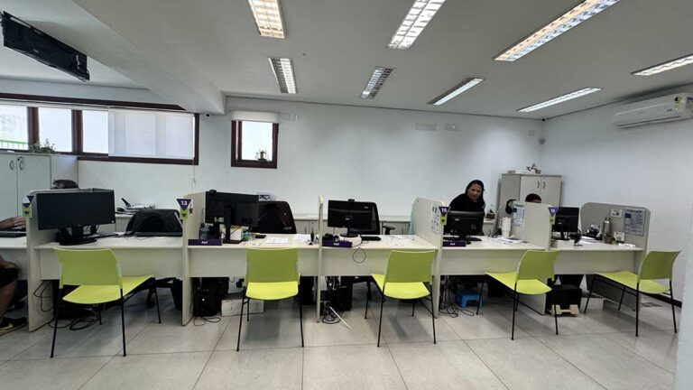 PAT de Ilhabela destaca novas oportunidades com 60 vagas em diferentes áreas nesta segunda-feira (3) B