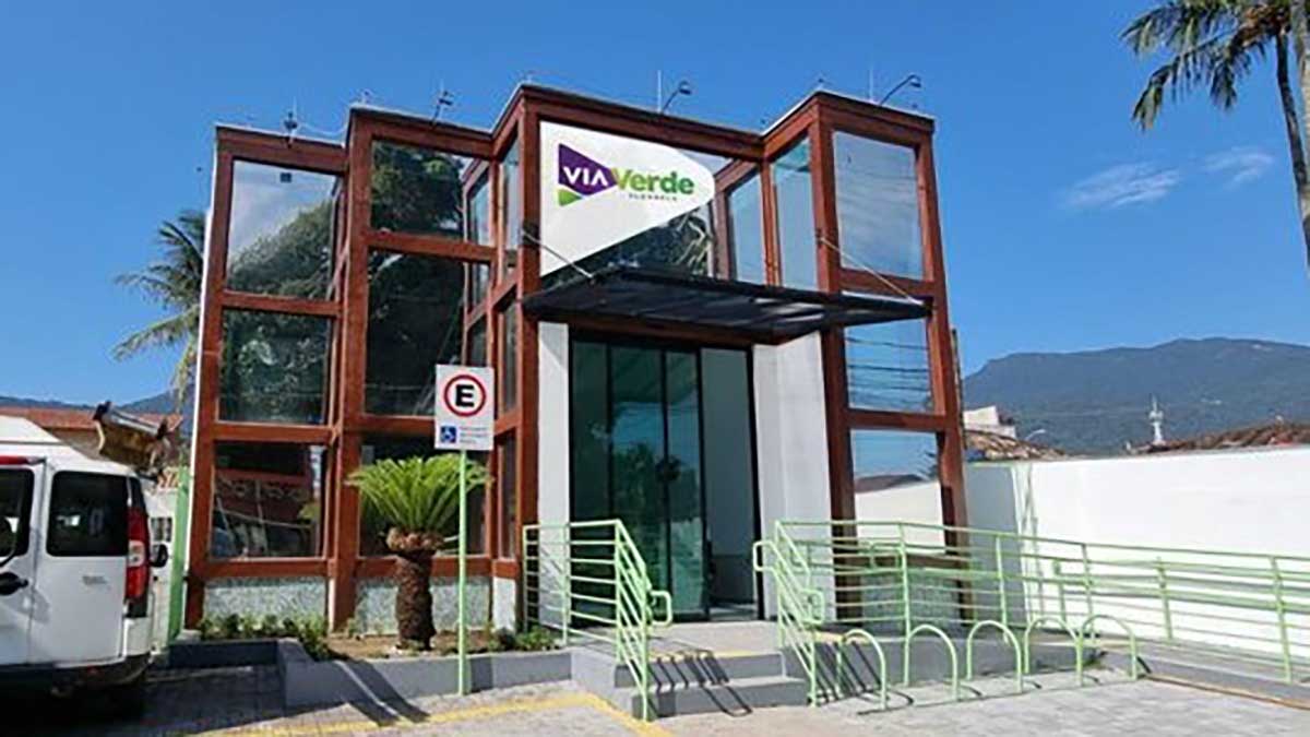 PAT de Ilhabela oferece até quatro vagas por cargo e concentra oportunidades na área de serviços B