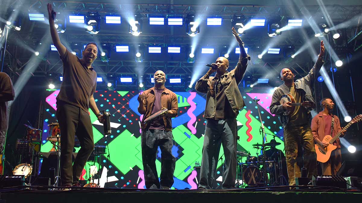 Ilhabela supera expectativa de público e registra 85 de ocupação hoteleira durante comemorações dos 221 anos - Turma do Pagode b